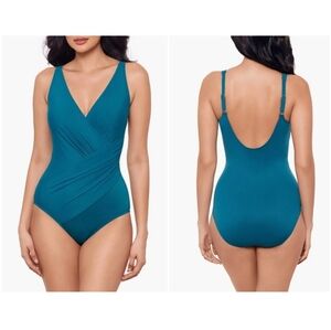 Miraclesuit Large Nova Green Must Have Oceanus One-Piece Swimsuit Draped
